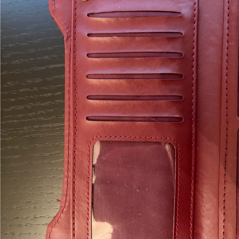 Badgley Mishka Continental Wallet - Picture 4 of 4